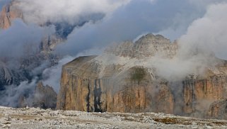 Massif du Sella - Sas Pordoi 2950 m Dolomites 2022
